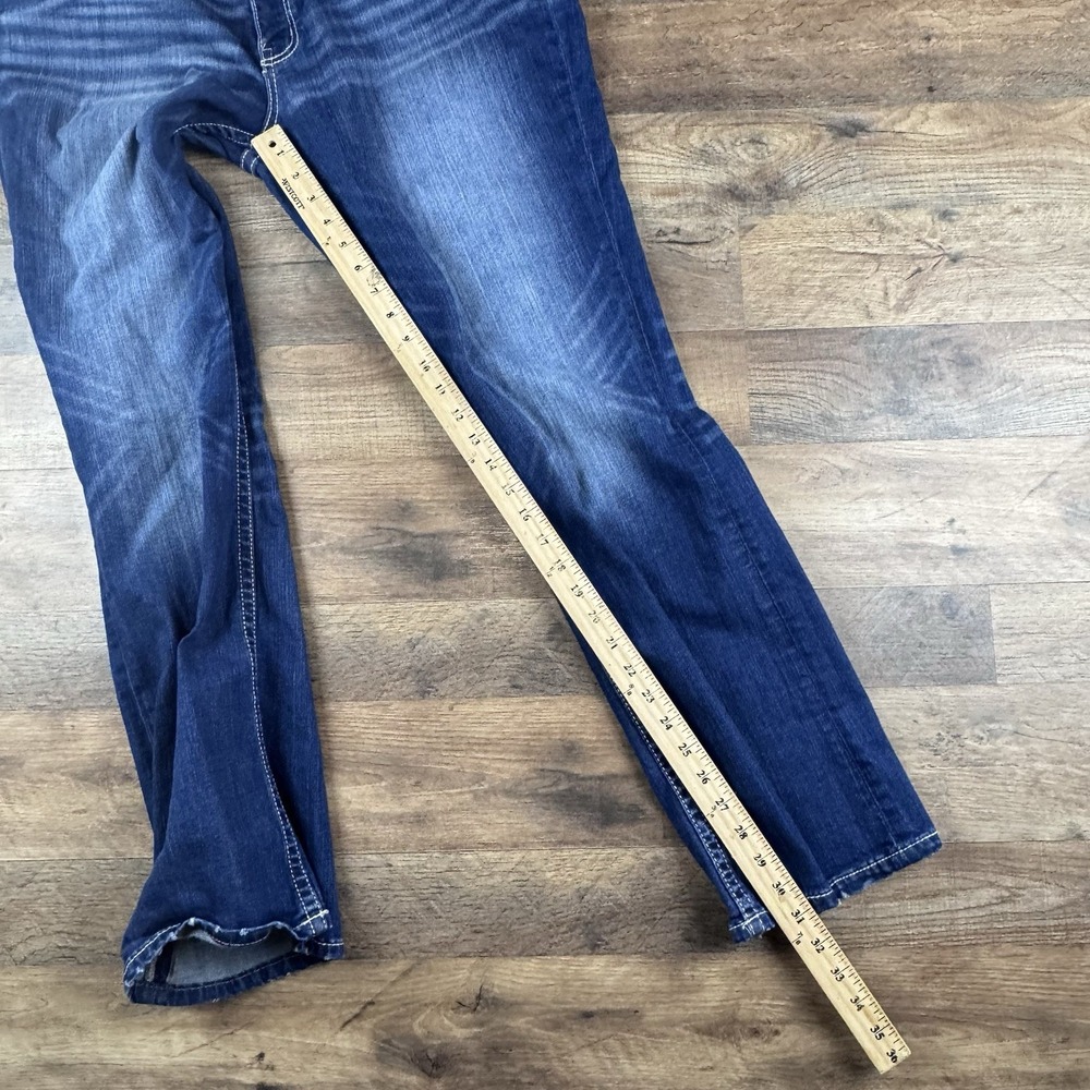 BKE Payton Women's Bootcut Jeans Dark Wash Whiskering 33x31.5 - Picture 8 of 10